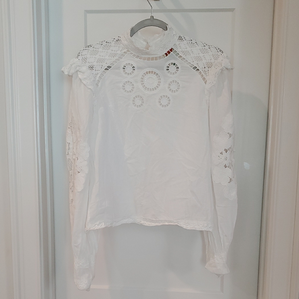 Sale FarmRio White Eyelet Lace Blouse Small